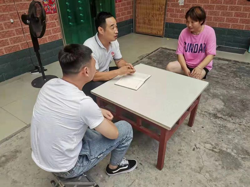 博農(nóng)乳業(yè)黨支部扎實(shí)開展“入戶訪民情、我來辦實(shí)事”活動